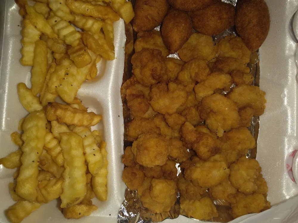 Shrimp Basket with Fries